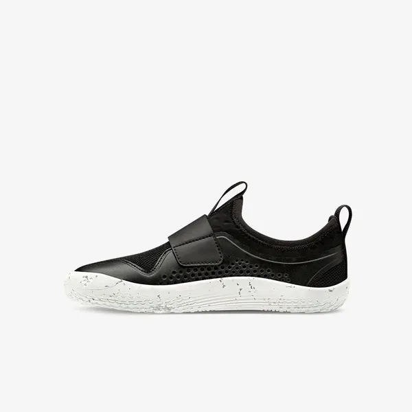 Kids’ hook-and-loop barefoot shoe