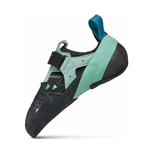 Downturned climbing shoe, mint