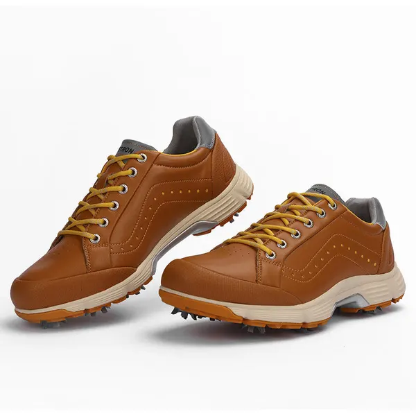 Waterproof spiked golf shoe