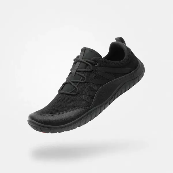 Black barefoot trainer