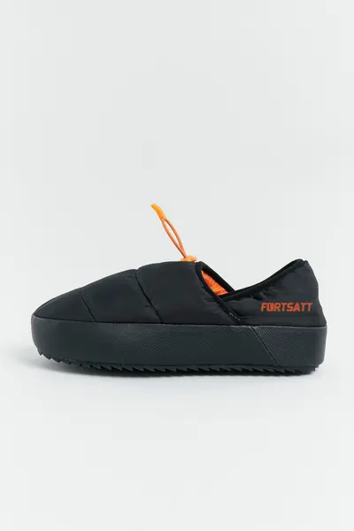 Quilted winter slip-on