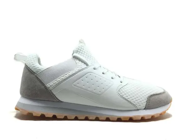 Retro walking sneaker