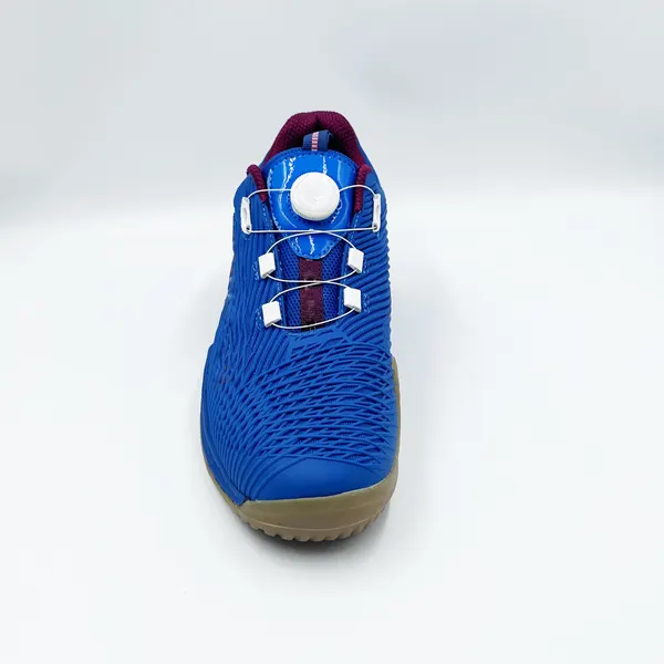 Dial-lace court shoe