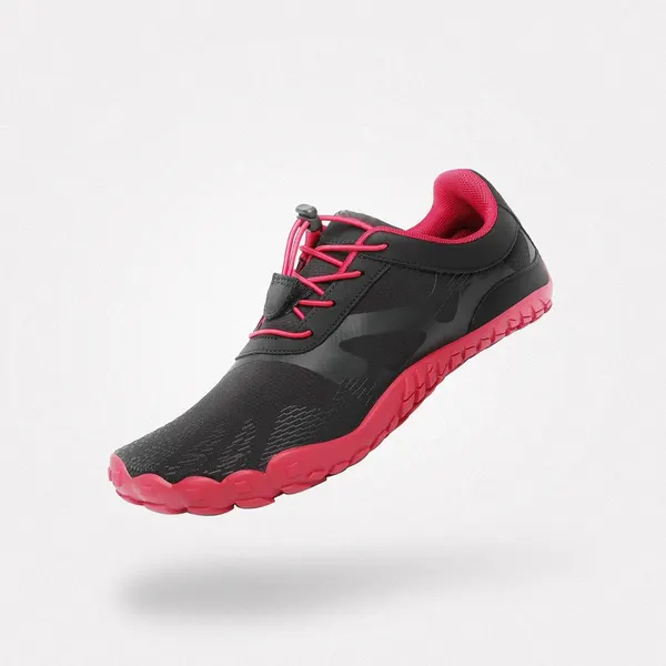 Barefoot trail trainer, black and red