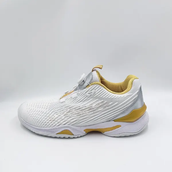 Dial-lace court shoe