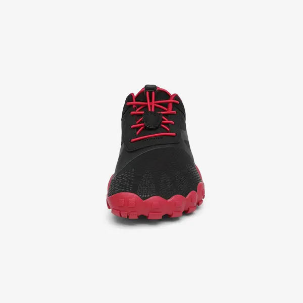 Barefoot trail trainer, black and red