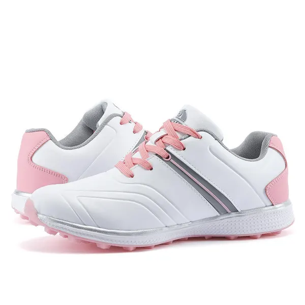 Junior golf shoe