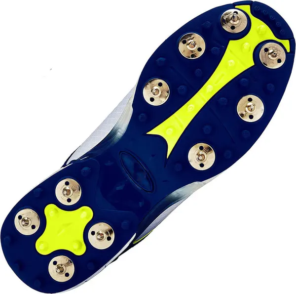 Spiked cricket shoe, white and navy