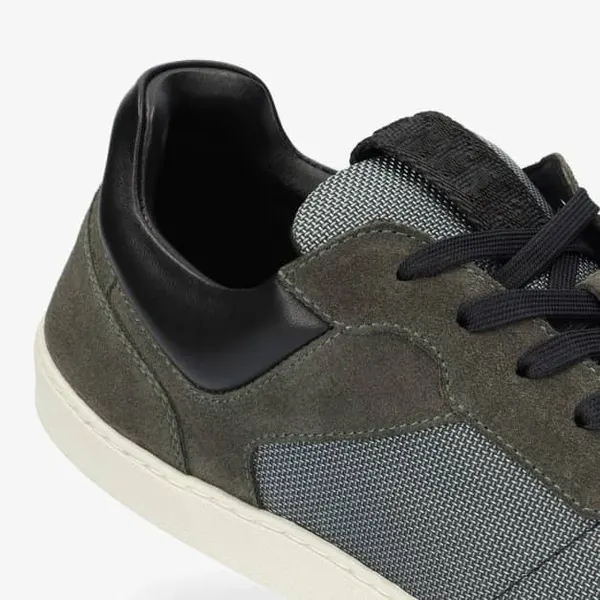 Suede barefoot court sneaker