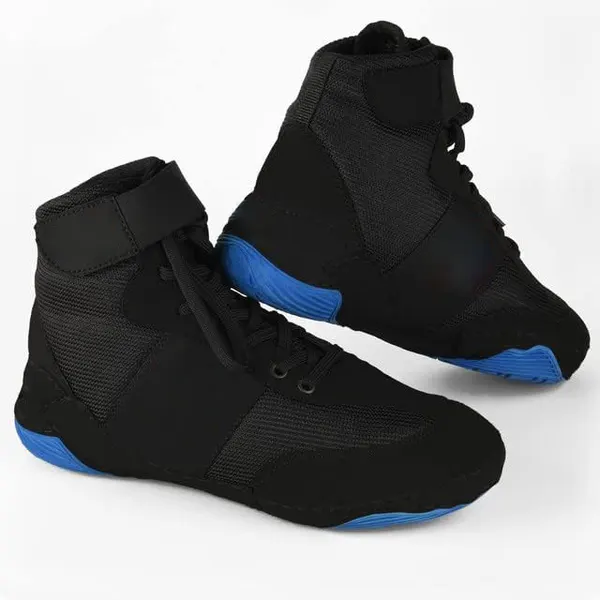 Suede wrestling shoe