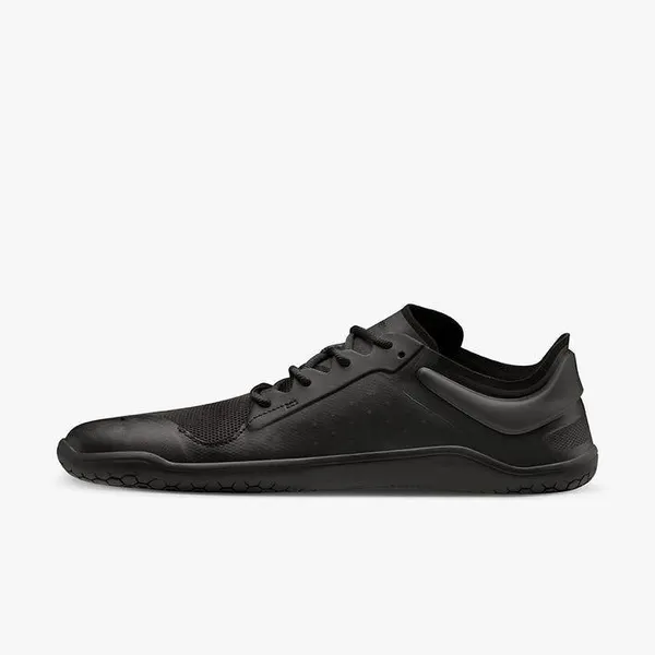 Barefoot trainer, all black