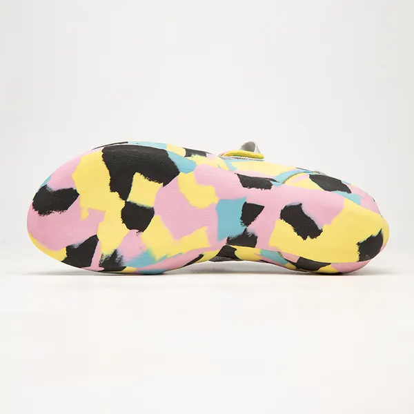 Pastel camo climbing shoe